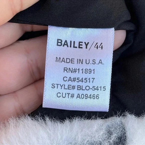 Bailey 44 zebra bomber jacket small - Picture 6 of 7
